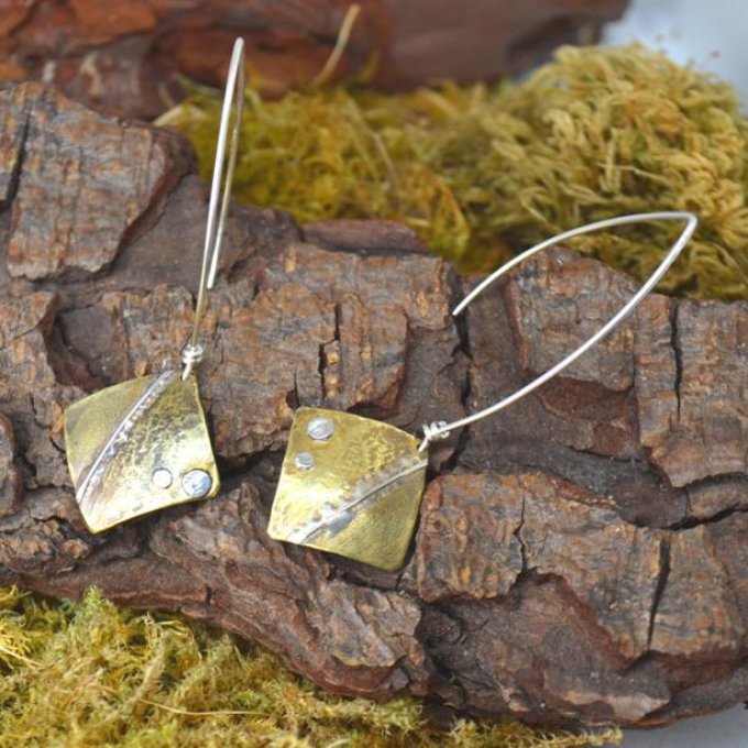 Boucles d'Oreilles Artefact carrée #0402