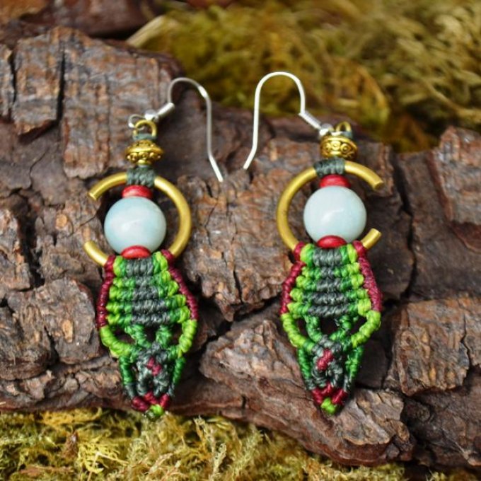 Boucles d'oreilles Djoliba, amazonite, vert et rouge