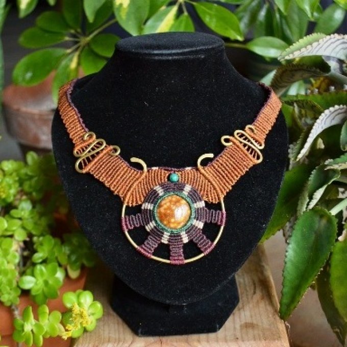 Collier "Sun" en macramé